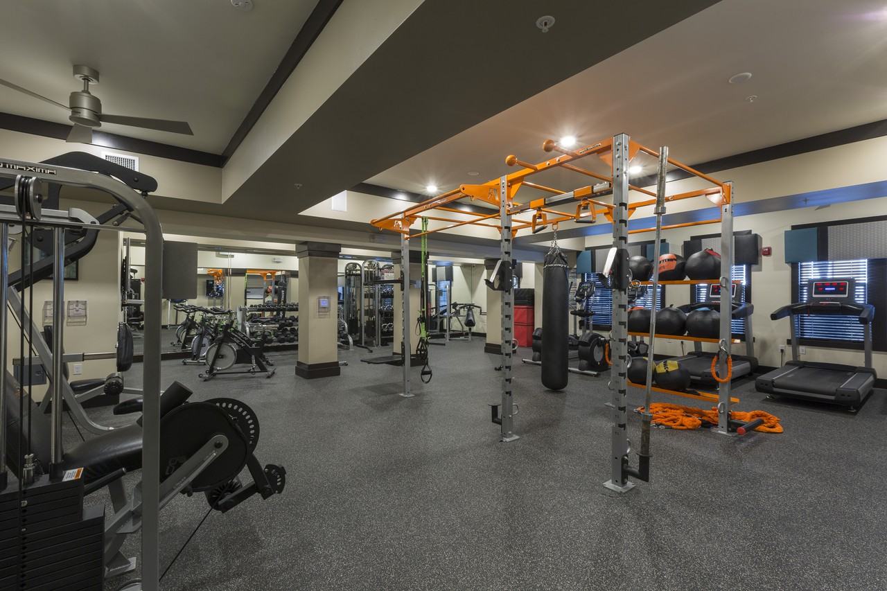 Integra Cove Apartments - Photo 3 of 5