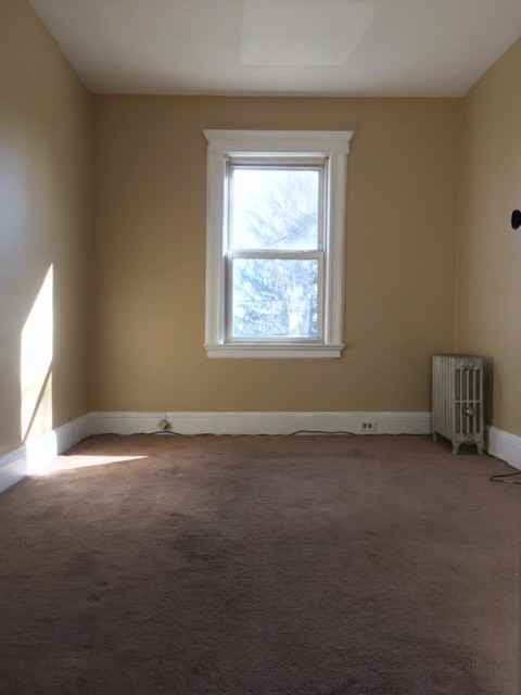 104 Maplewood Ave - Photo 3 of 9