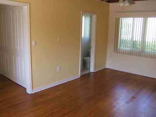 50 Oak St - Photo 2 of 10