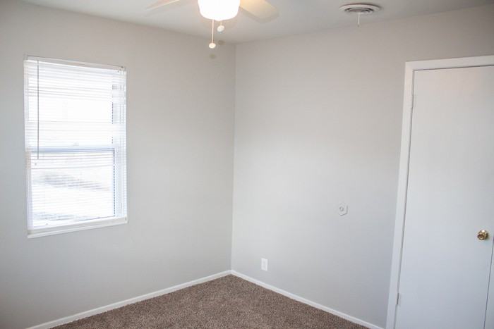 4823 NW Homestead Terrace - Photo 2 of 11