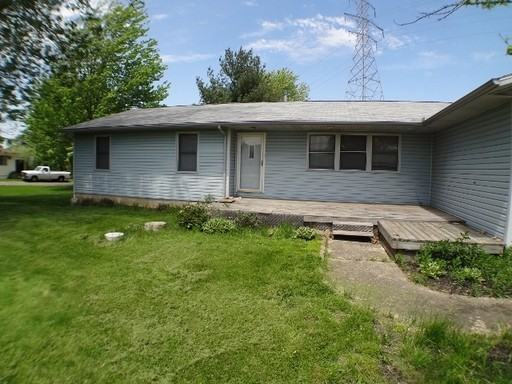 48270 Middle Ridge Rd - Photo 3 of 31