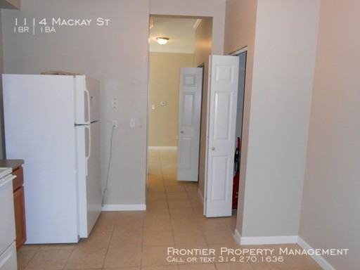 1114 Mackay Pl - Photo 3 of 8