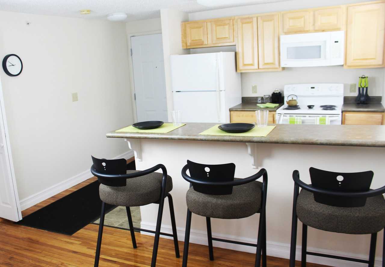 Collegiate Village - Student Housing By Bed and by Bedroom - Photo 2 of 26