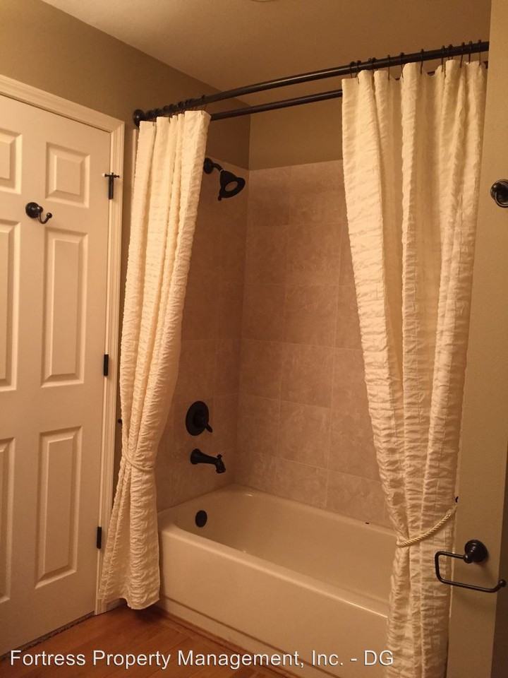2665 Lexington Terrace - Photo 2 of 11