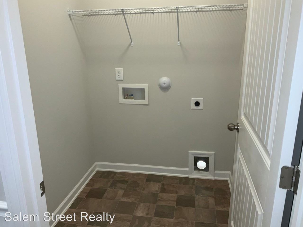 46 Pathway Dr - Photo 3 of 3