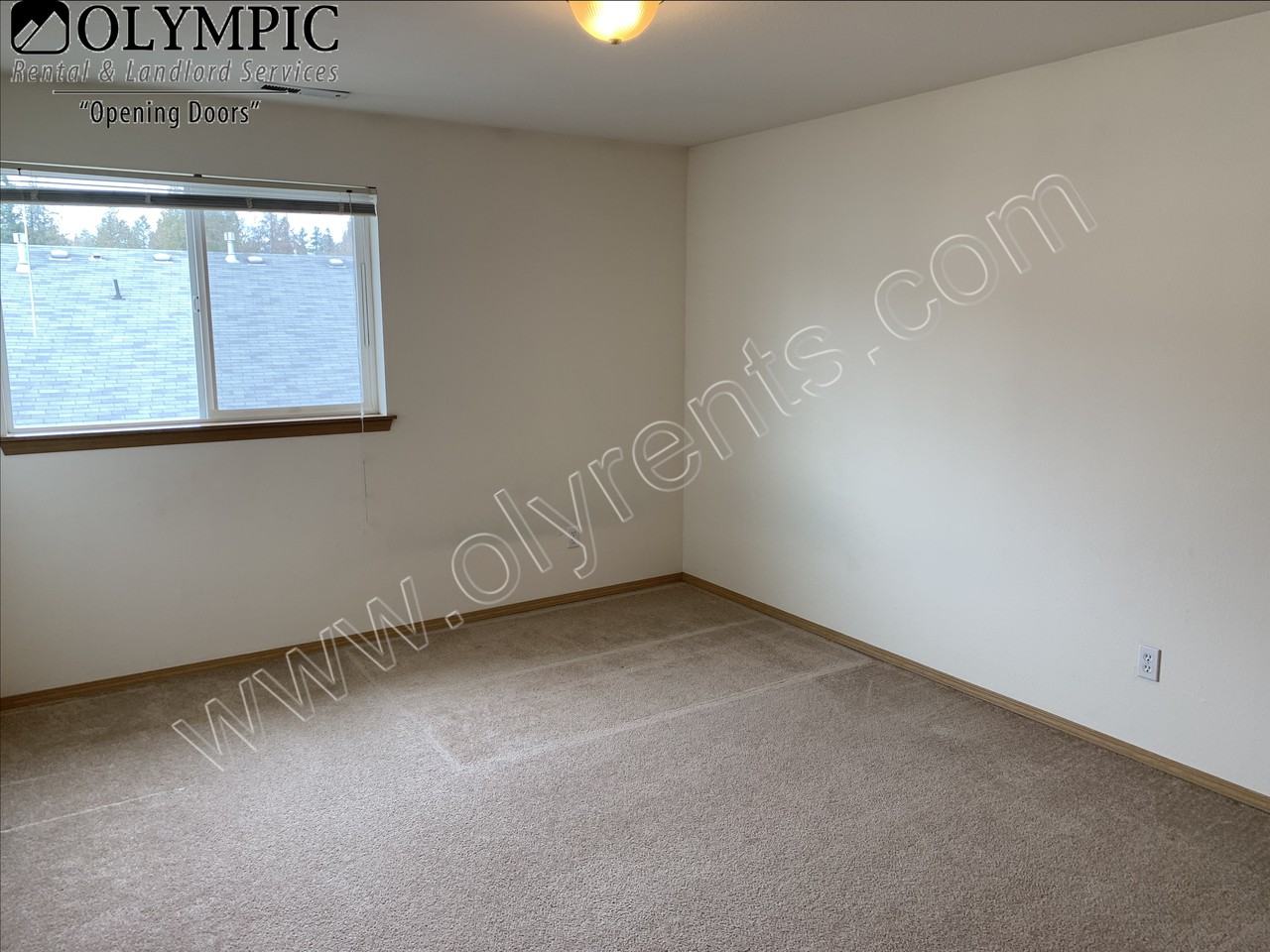 4862 43rd Ln Se - Photo 3 of 9