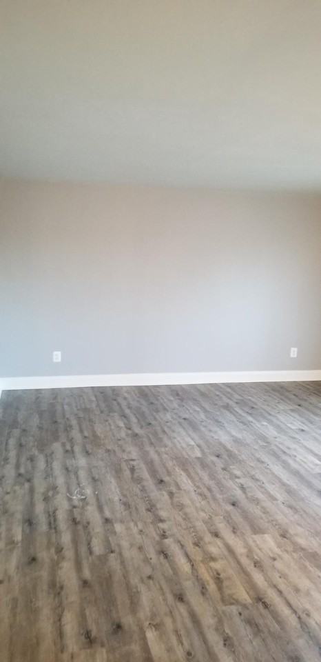 4746 S Capitol Ter Sw - Photo 2 of 15