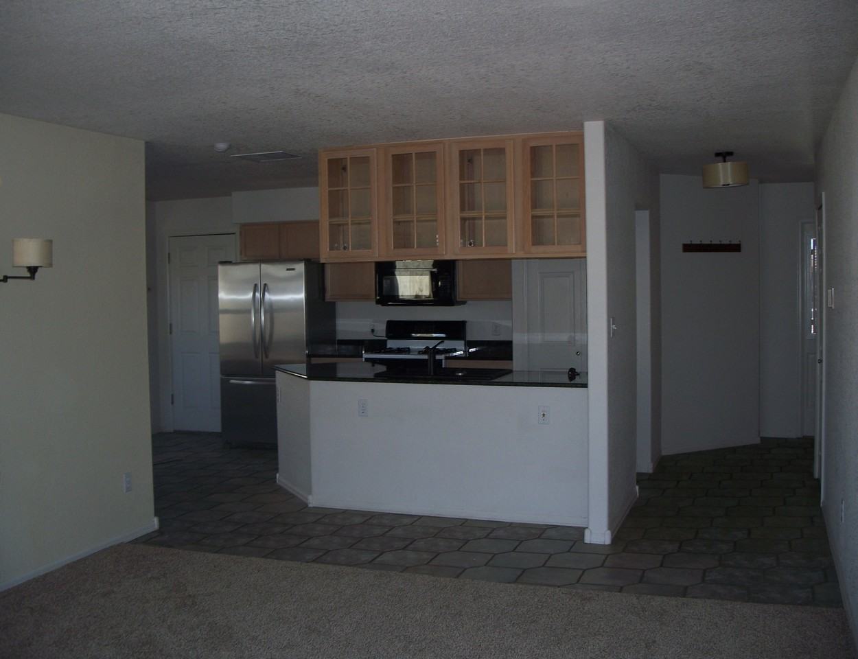 251 Gloucester Cir E - Photo 3 of 11