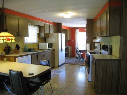 90 Twin Lakes Rd - Photo 2 of 6