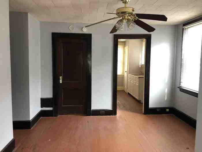 600 De Votie Ave #2 - Photo 2 of 8