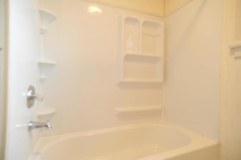 401 N Shabbona St #3 - Photo 3 of 5