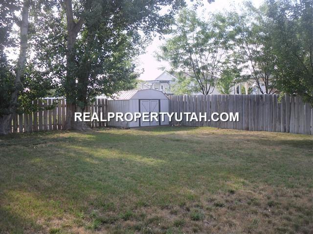 2048 W 2175 S - Photo 3 of 13