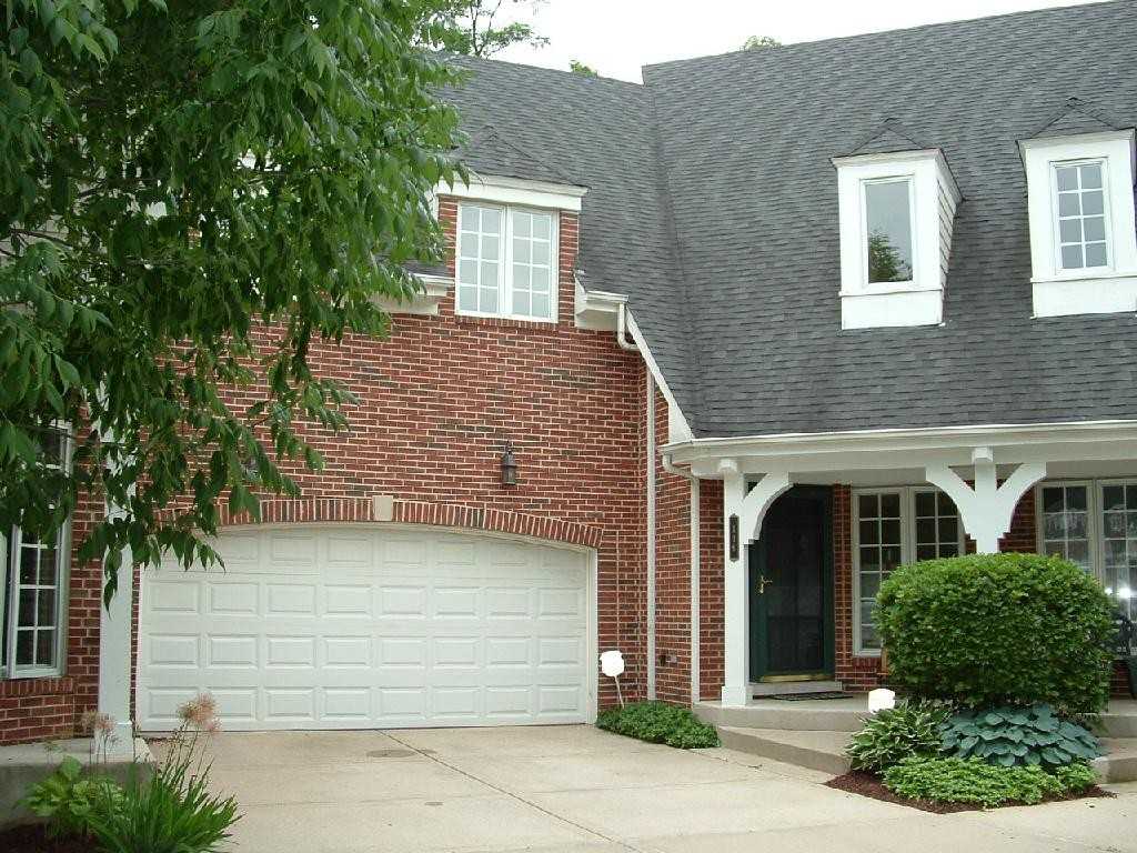 116 E Knighton Pl - Photo 3 of 21