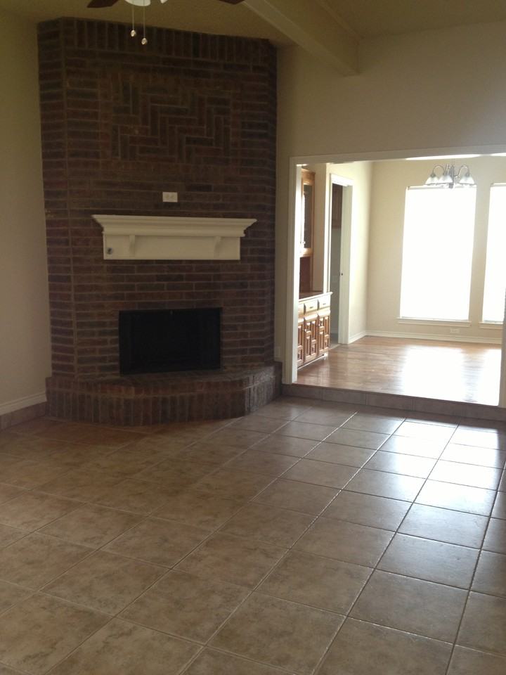 707 Gunnison Ct - Photo 2 of 18