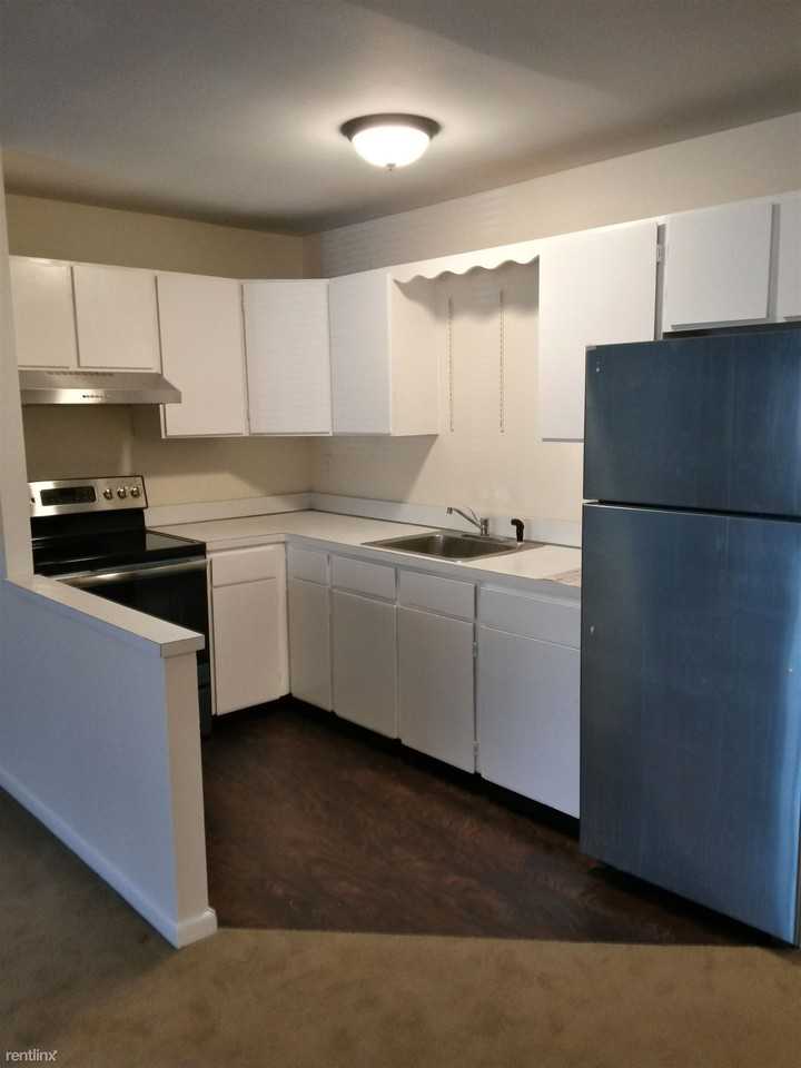 Rowayton Gardens Trolley Pl Apartments Trolley Pl, Norwalk, CT