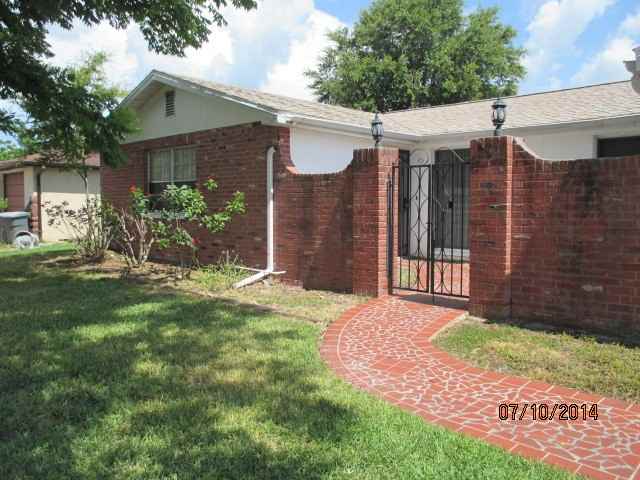 6315 Westport Dr - Photo 2 of 12