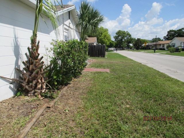 6315 Westport Dr - Photo 3 of 12