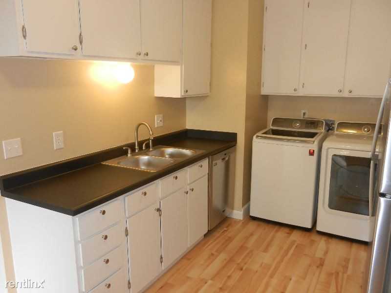 2745 Leisure Dr - Photo 3 of 14