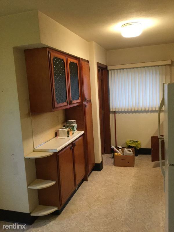 1815 Adams St - Photo 2 of 10