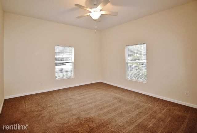 3319 Plum St - Photo 3 of 14