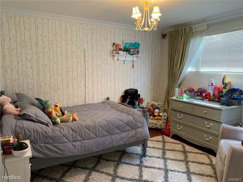 18119 Miranda St - Photo 2 of 6