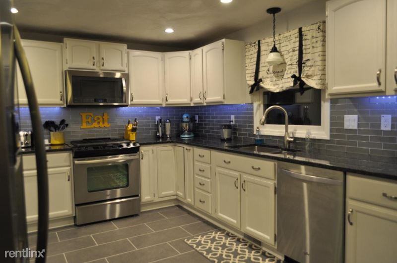 6120 Owlwood Dr - Photo 2 of 8