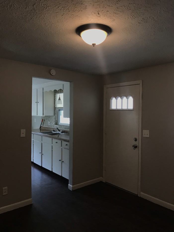 6131 George Wood Ln W - Photo 2 of 6