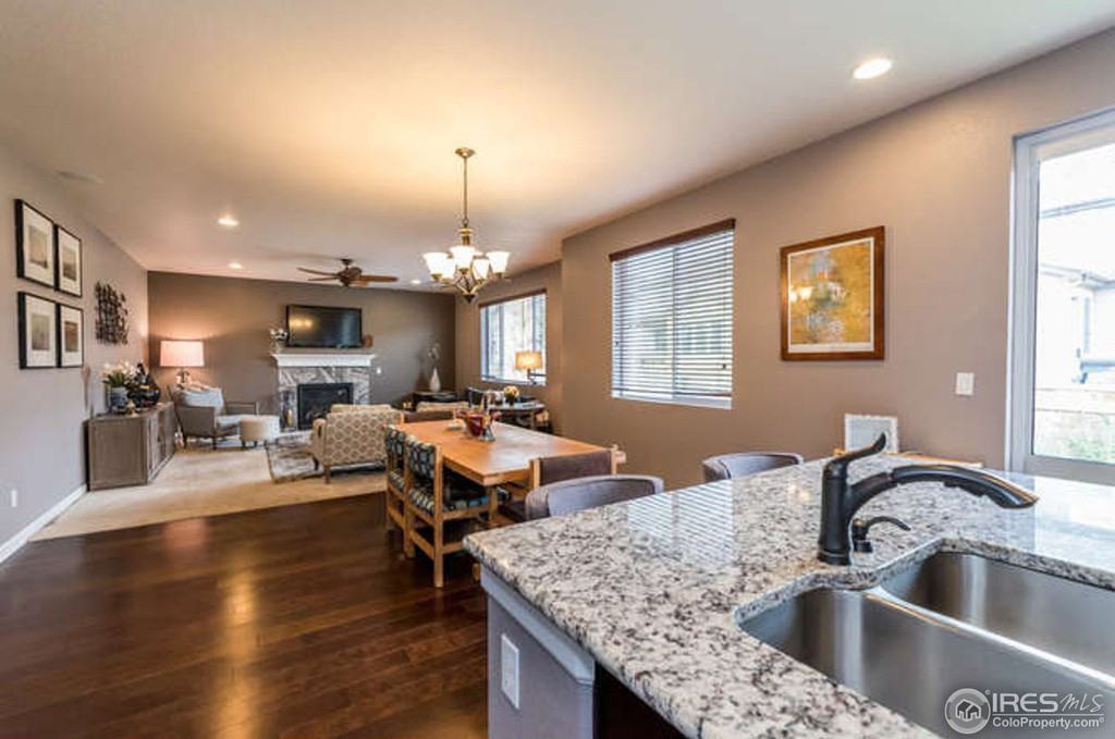 3316 Empire Avenue - Photo 2 of 3