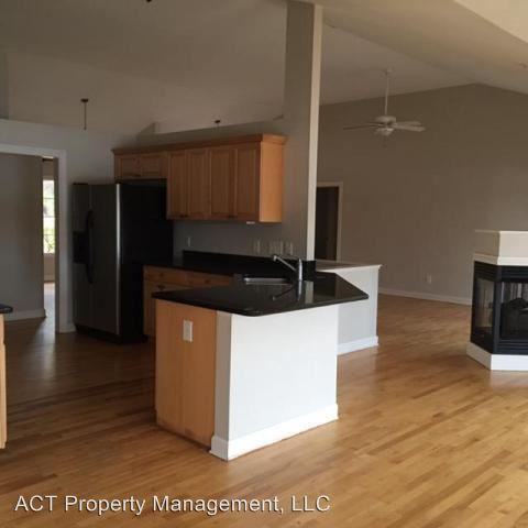 879 P4079 - Photo 3 of 4