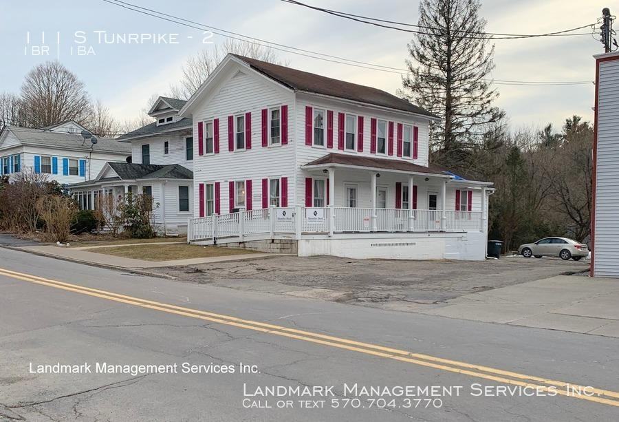 111 S Turnpike Rd - Photo 2 of 22