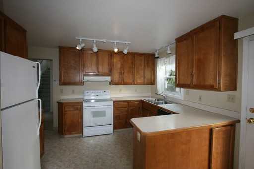 4056 SE King Rd - Photo 3 of 8