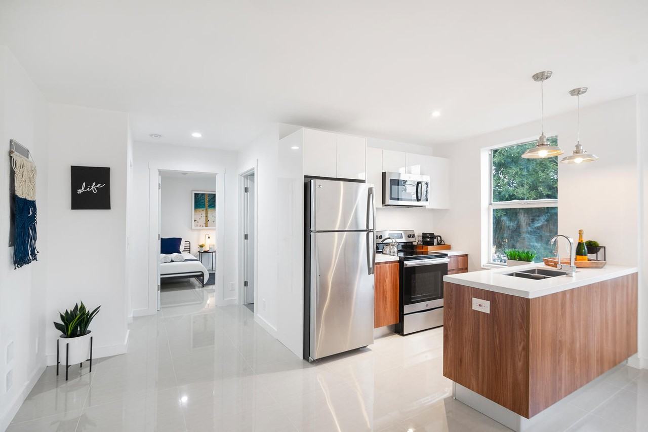 Smart Rent - Photo 2 of 62