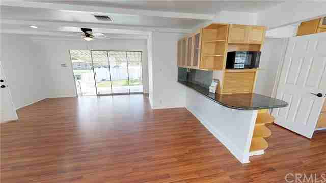 2346 Fairgreen Ave - Photo 3 of 14