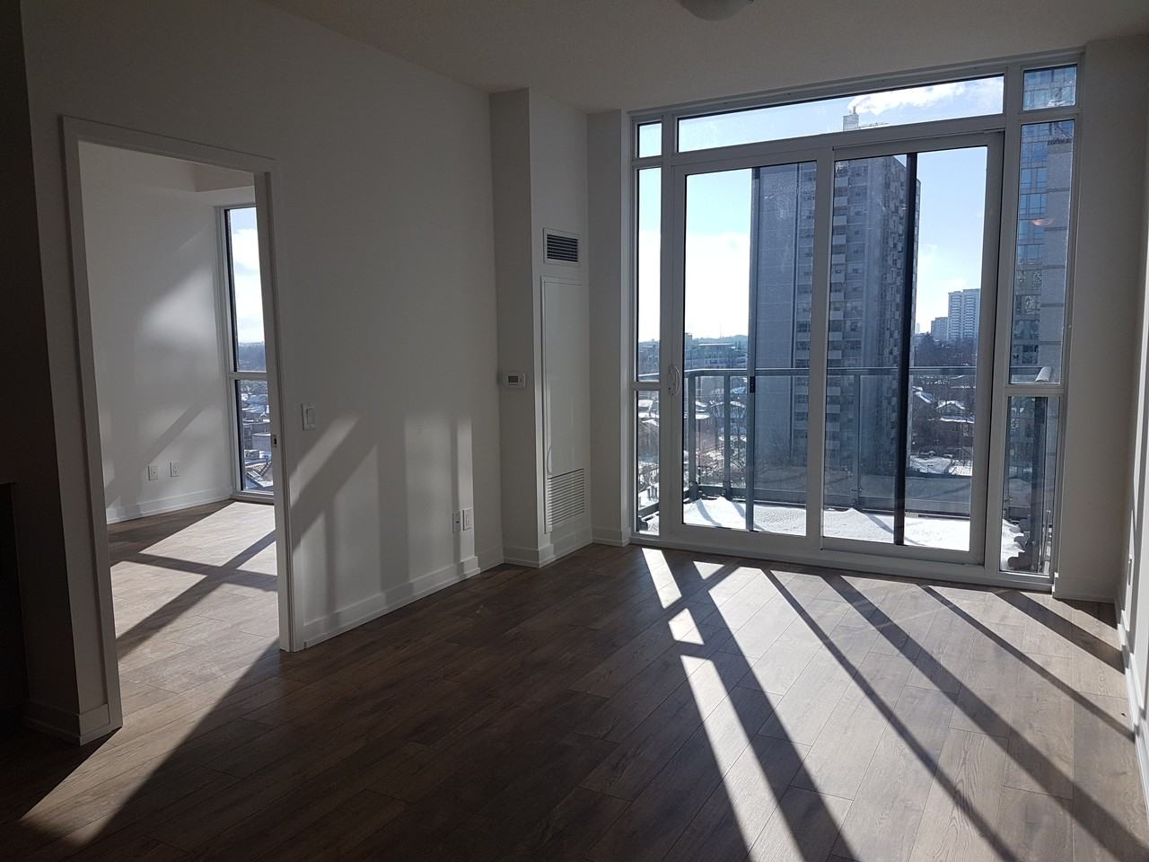 125 Redpath Ave. #901