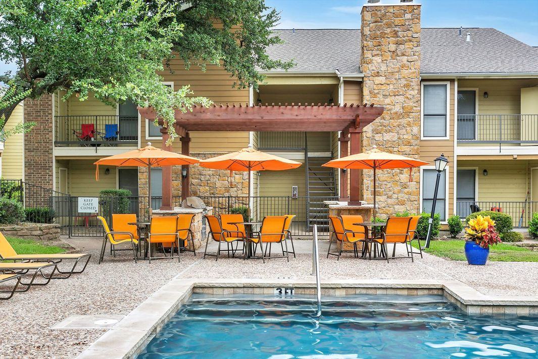 Retreat at River Ranch Apartments for Rent 4850 River Ranch Boulevard, Fort Worth, TX 76132