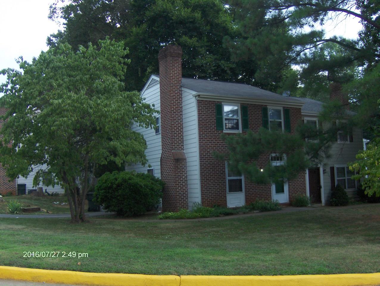 2455 Whitney Court - Photo 2 of 5