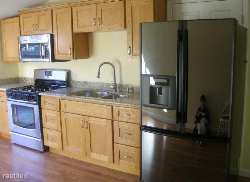 1126 Allerton St - Photo 2 of 7