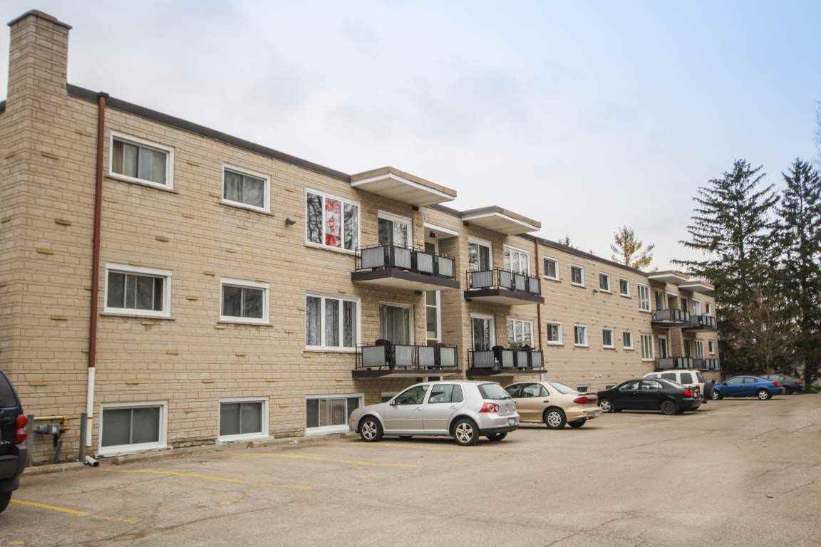 Erb Court Apartments - Photo 3 of 33