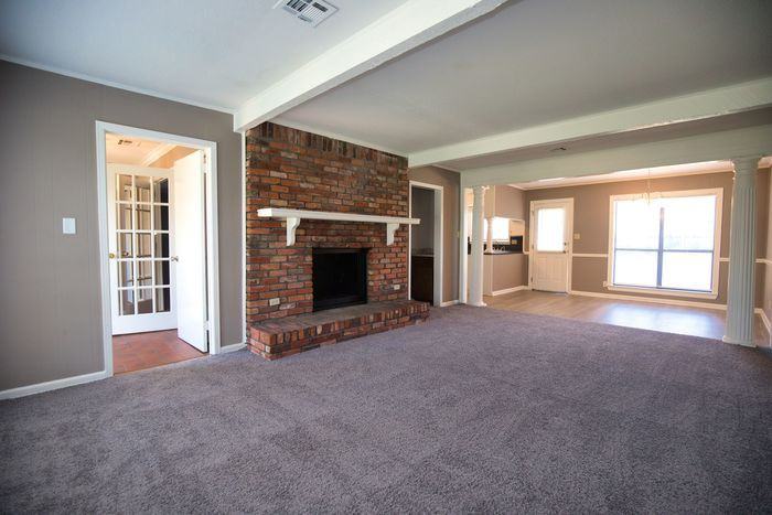 2337 Tankersley Rd - Photo 2 of 12