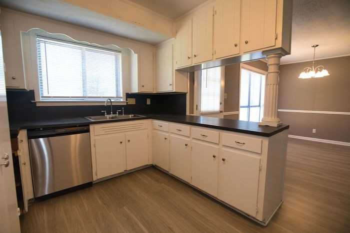 2337 Tankersley Rd - Photo 3 of 12