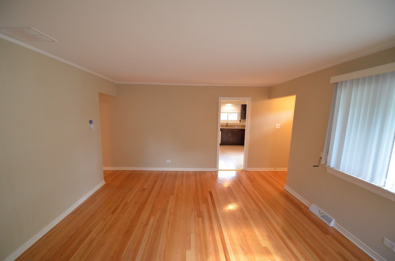 9100 Oleander Ave - Photo 2 of 8