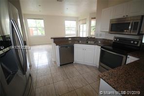 11229 Northwest 46th Lane - Photo 2 of 6