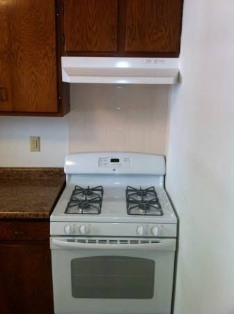 818 Douglas St #1 - Photo 2 of 9