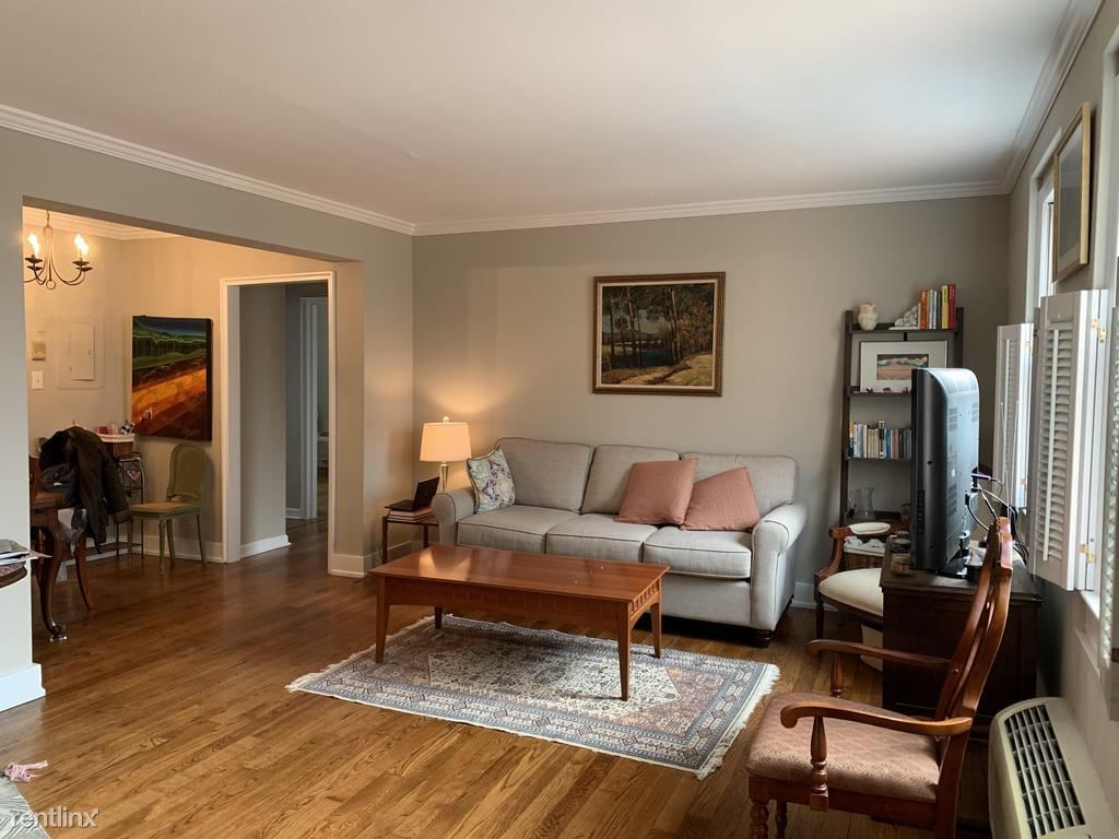 4818 Chevy Chase Dr - Photo 3 of 18