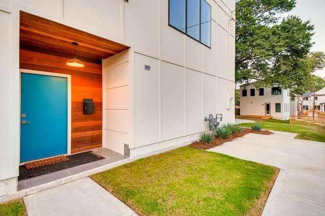 165 Mayson Ave NE - Photo 2 of 15