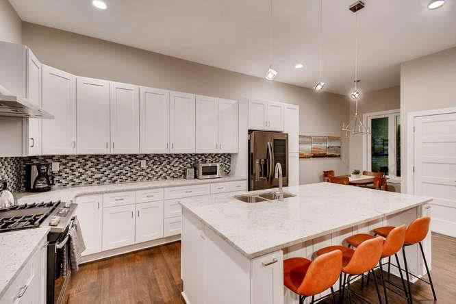 165 Mayson Ave NE - Photo 3 of 15