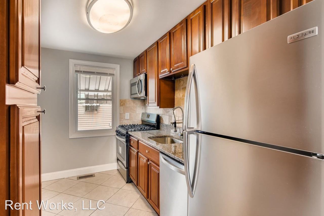 2201 Southern Ave - Photo 3 of 25