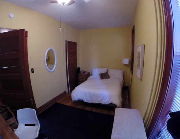 1230 W Roscoe St - Photo 3 of 5