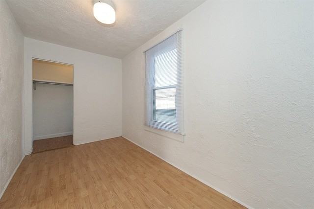 2422 N Ashland Ave - Photo 3 of 16