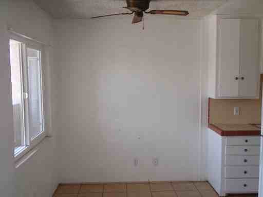 3857 35th St - Photo 3 of 7
